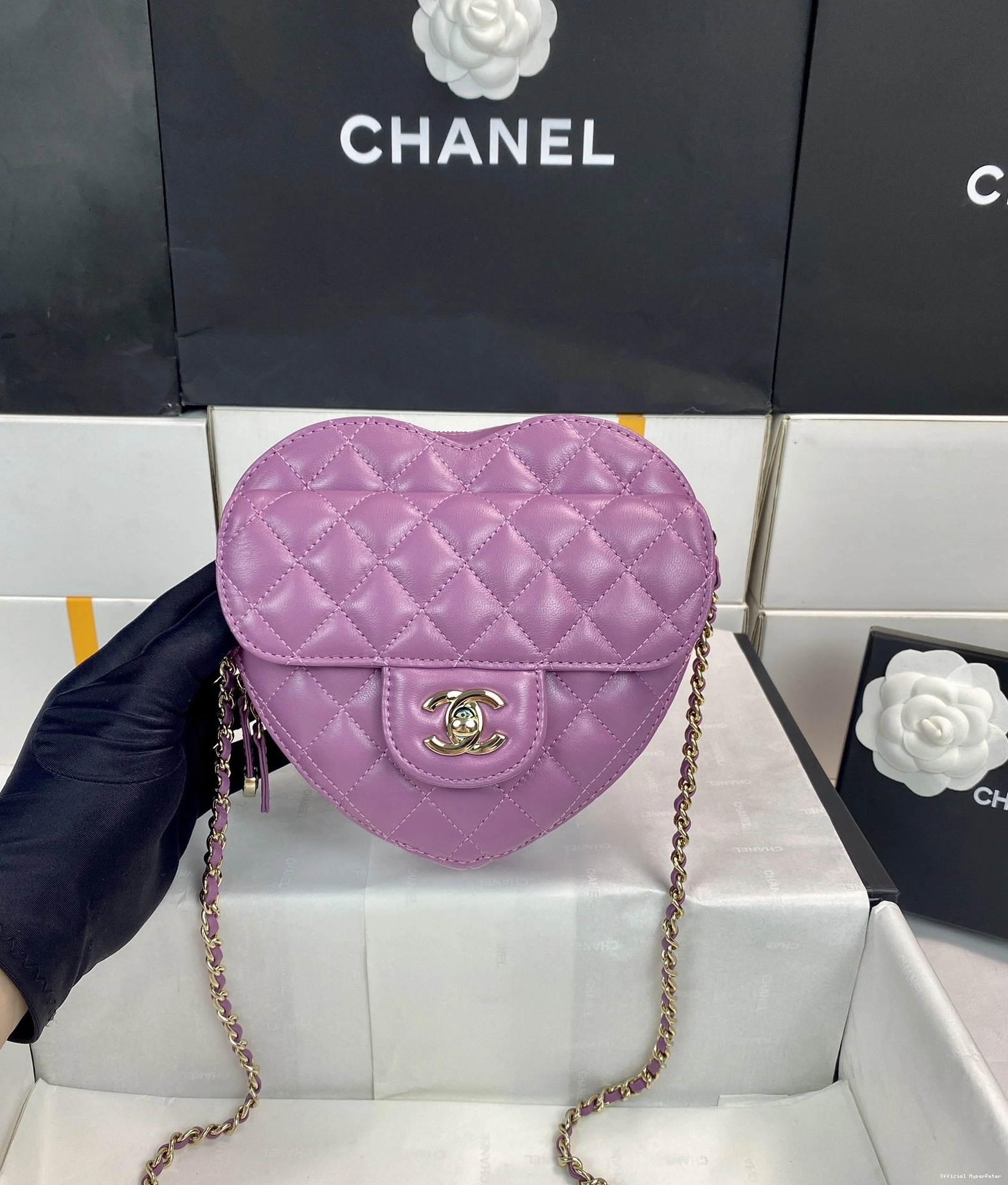 Hyper Peter Heart CHANEL Bag-18*16.5*6.5CM 0717